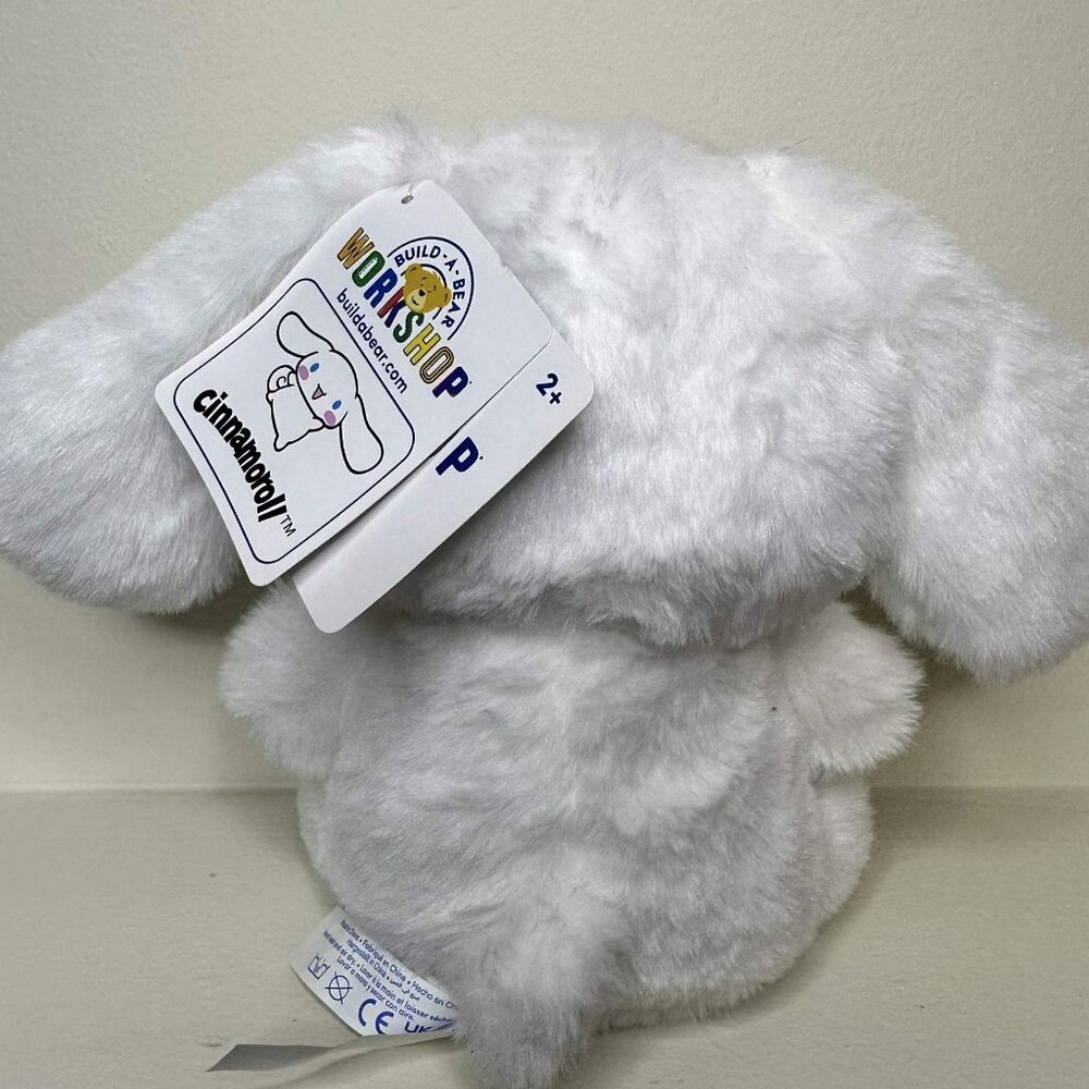 NWT Sanrio Build-A-Bear Hello Kitty and Friends Milk Plush - Picture 3 of 4